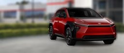 Toyota bZ XLE Plus FWD (Natl) 2026