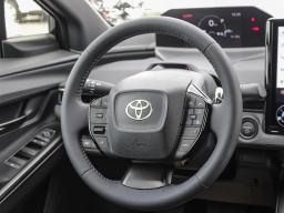 Toyota bZ XLE Plus FWD (Natl) 2026