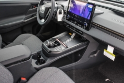 Toyota bZ XLE Plus FWD (Natl) 2026