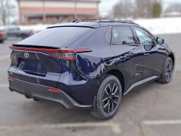 Toyota bZ XLE Plus FWD (Natl) 2026