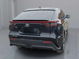 Toyota bZ XLE AWD (Natl) 2026