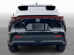 Toyota bZ Limited AWD (Natl) 2026