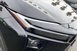 Toyota bZ Limited AWD (Natl) 2026