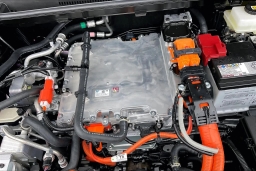 Toyota bZ Limited AWD (Natl) 2026