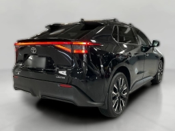 Toyota bZ Limited AWD (Natl) 2026