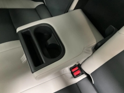 Toyota bZ Limited AWD (Natl) 2026