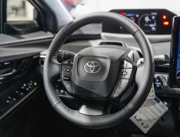 Toyota bZ Limited AWD (Natl) 2026