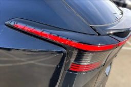 Toyota bZ Limited AWD (Natl) 2026