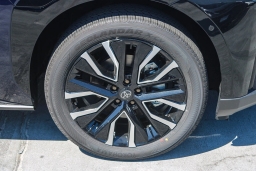 Toyota bZ Limited AWD (Natl) 2026