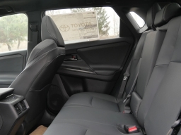 Toyota bZ Limited AWD (Natl) 2026