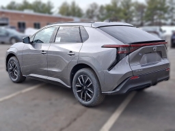 Toyota bZ XLE AWD (Natl) 2026