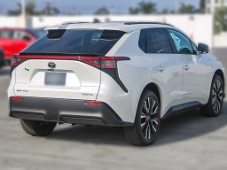 Toyota bZ Limited AWD (Natl) 2026