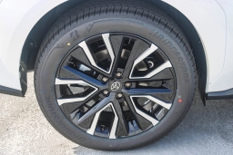 Toyota bZ Limited AWD (Natl) 2026