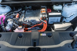 Toyota bZ Limited AWD (Natl) 2026