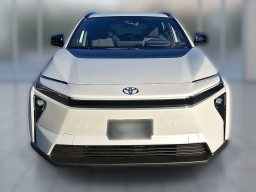 Toyota bZ XLE AWD (Natl) 2026