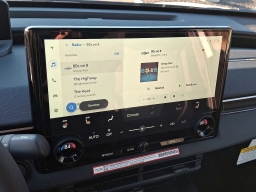 Toyota bZ XLE AWD (Natl) 2026