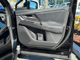 Subaru Solterra Premium AWD 2026