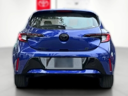 Toyota Corolla Hatchback SE CVT (Natl) 2026