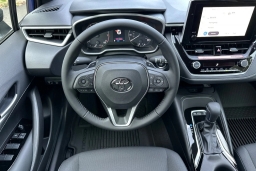 Toyota Corolla Hatchback SE CVT (Natl) 2026