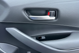 Toyota Corolla Hatchback SE CVT (Natl) 2026