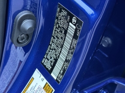 Toyota Corolla Hatchback SE CVT (Natl) 2026