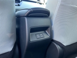 Toyota Corolla Hatchback SE CVT (Natl) 2026