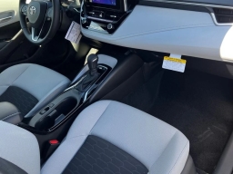 Toyota Corolla Hatchback SE CVT (Natl) 2026