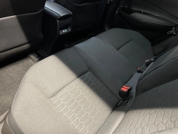 Toyota Corolla Hatchback SE CVT (Natl) 2026