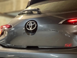 Toyota Corolla Hatchback SE CVT (Natl) 2026