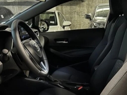 Toyota Corolla Hatchback SE CVT (Natl) 2026