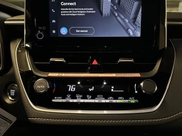 Toyota Corolla Hatchback SE CVT (Natl) 2026