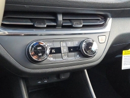 Buick Envista Preferred FWD 4dr 2026