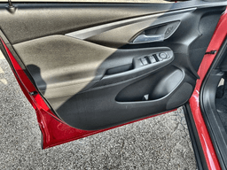 Buick Envista Preferred FWD 4dr 2026