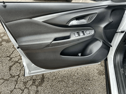 Buick Envista Preferred FWD 4dr 2026