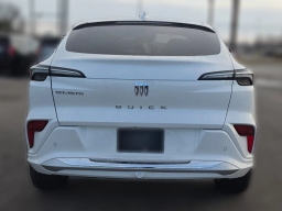 Buick Envista Avenir FWD 4dr 2026