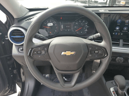 Chevrolet Trax LS FWD 4dr 2026