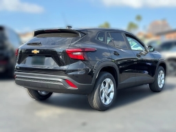 Chevrolet Trax LS FWD 4dr 2026