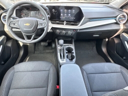 Chevrolet Trax LS FWD 4dr 2026