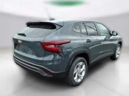 Chevrolet Trax LS FWD 4dr 2026