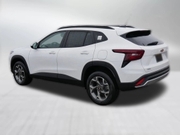 Chevrolet Trax LT FWD 4dr 2026