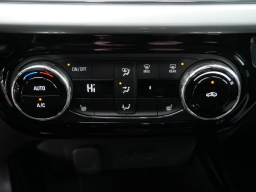 Chevrolet Trax LT FWD 4dr 2026