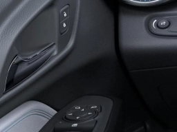 Chevrolet Trax LT FWD 4dr 2026