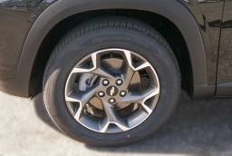 Chevrolet Trax LT FWD 4dr 2026