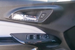 Chevrolet Trax LT FWD 4dr 2026