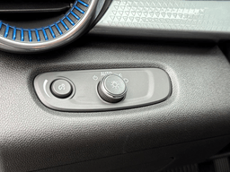 Chevrolet Trax FWD 4dr LT 2026