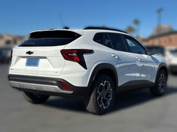 Chevrolet Trax FWD 4dr LT 2026