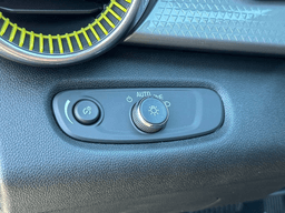 Chevrolet Trax FWD 4dr LT 2026