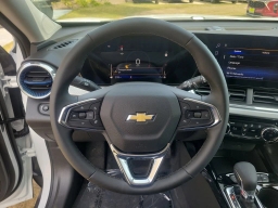 Chevrolet Trax LT FWD 4dr 2026