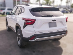 Chevrolet Trax LT FWD 4dr 2026