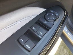 Chevrolet Trax LT FWD 4dr 2026